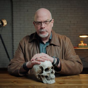 Dave Schrader – Paranormal TV And Radio Host