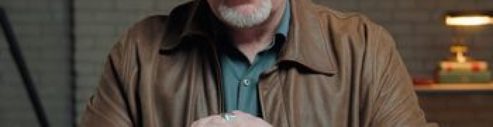 Dave Schrader – Paranormal TV And Radio Host