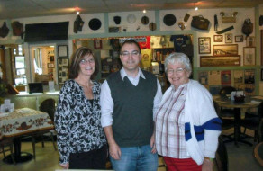 Kathi Kresol (left) with author Michael Kleen and Yolanda Weisensel